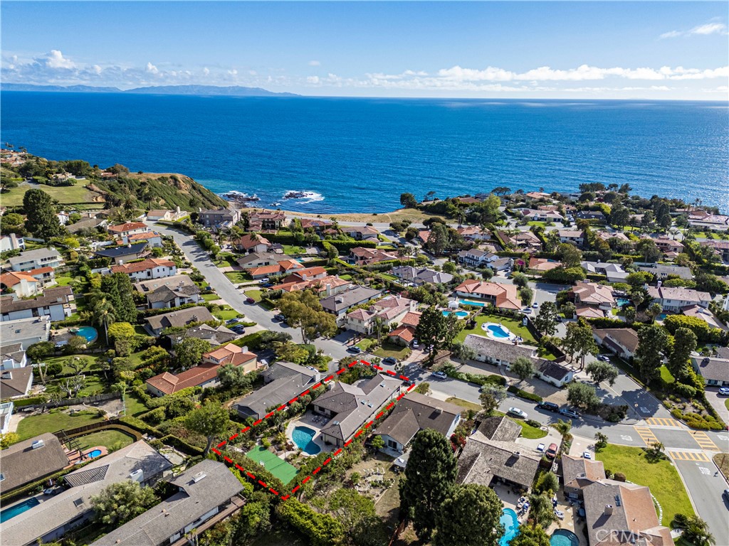 Palos Verdes Estates, California, 90274, United States, 4 Bedrooms Bedrooms, ,4 BathroomsBathrooms,Residential,Active,2041590