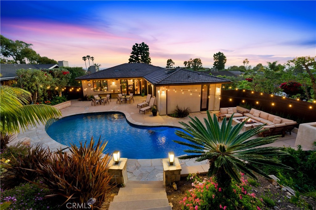Palos Verdes Estates, California, 90274, United States, 4 Bedrooms Bedrooms, ,4 BathroomsBathrooms,Residential,Active,2041590