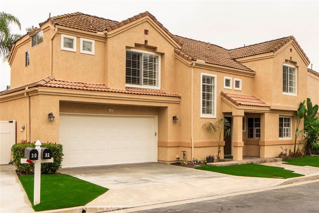 This stunning detached residence in the heart of Aliso Viejo has been beautifully remodeled inside and out, featuring brand-new flooring, fresh interior and exterior paint, and a newly landscaped yard. With 4 spacious bedrooms and 2.5 bathrooms, this home offers both style and comfort.
The formal dining room and kitchen overlook a lush, private backyard with elegant paving—perfect for hosting family gatherings and entertaining friends, seamlessly blending indoor comfort with the California outdoor lifestyle.
All bedrooms are thoughtfully located on the second floor, complete with fully upgraded vanities, showers, and ample storage. Situated just minutes from Aliso Viejo Town Center, you’ll enjoy abundant shopping, dining, and entertainment options, as well as easy access to award-winning schools and major transportation routes.