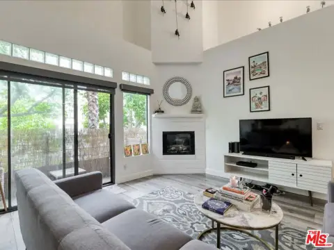 4477 Woodman Avenue Unit 304, Sherman Oaks, CA 91423 - MLS#: 26647295
