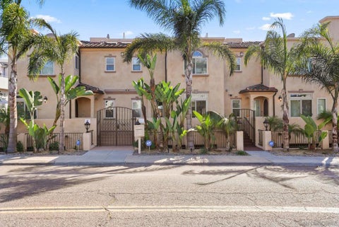 Photo of 1311 15 Pacific Beach Dr DR, San Diego, CA 92109 (MLS # 260022485SD)