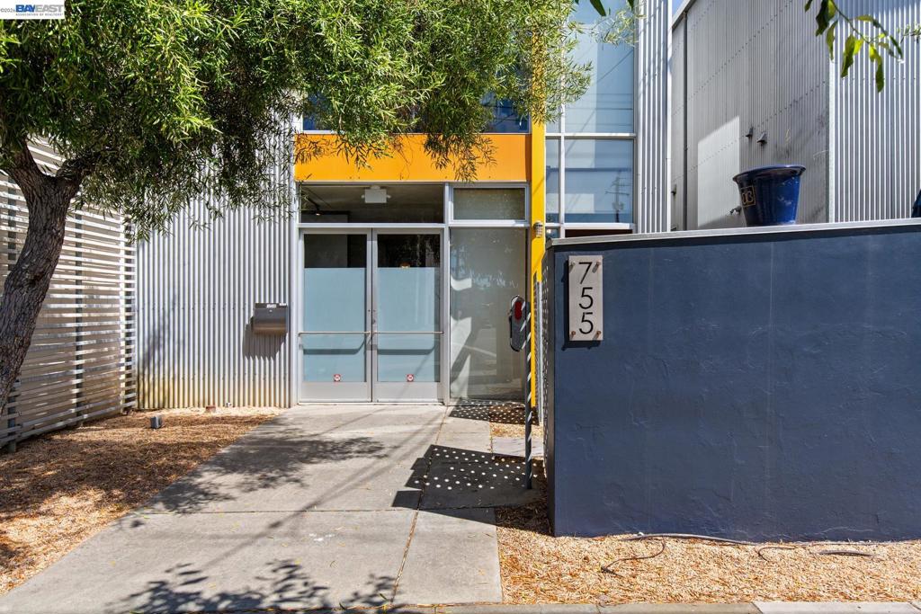 755 Folger Ave Ave, Berkeley CA 94710