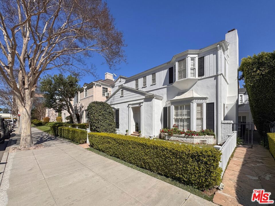 144 S Spalding Drive