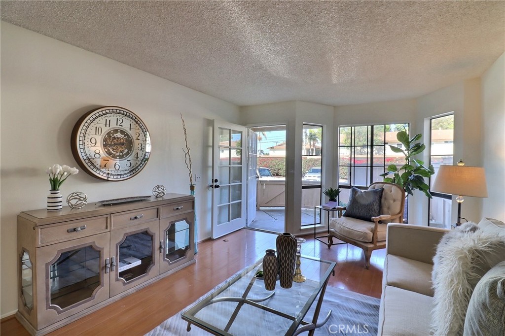 12610 Briarglen M