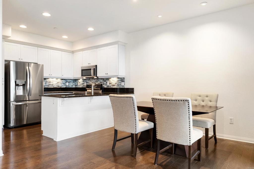 780 Harbor Cliff Way 169