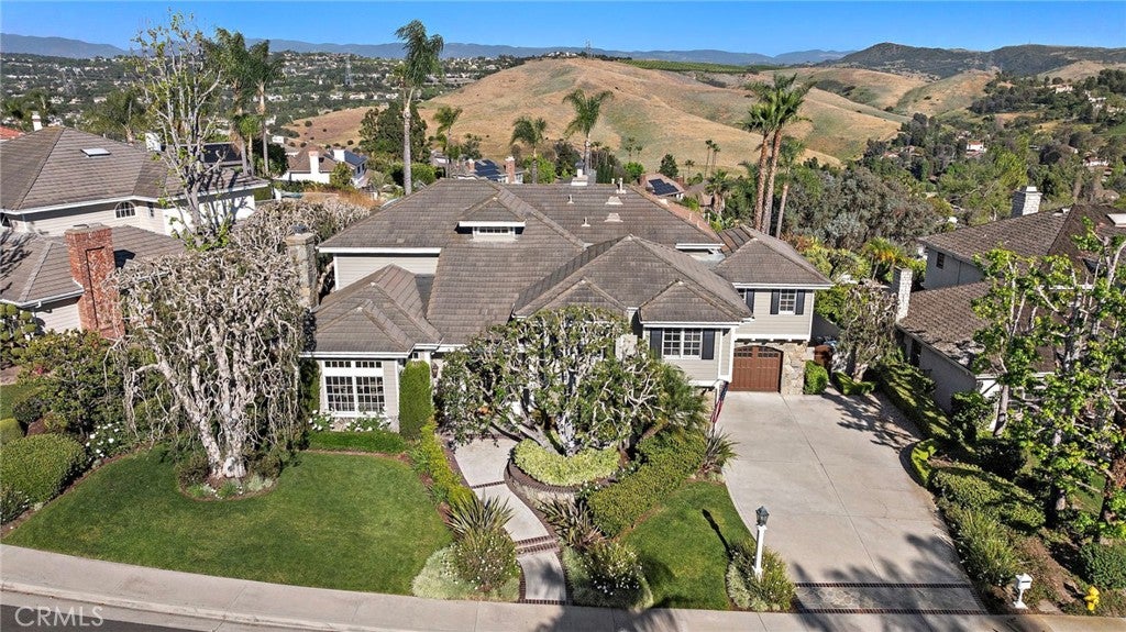 29902 Hillside Terrace