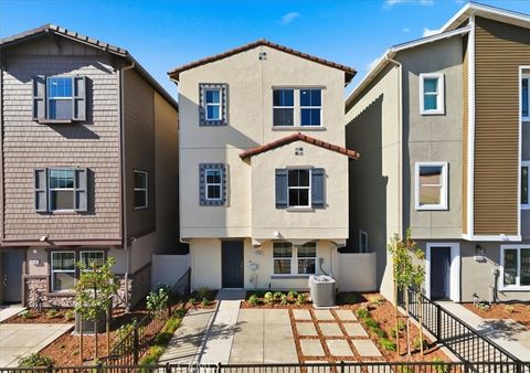 2542 Hepburn Street South El Monte CA 91733