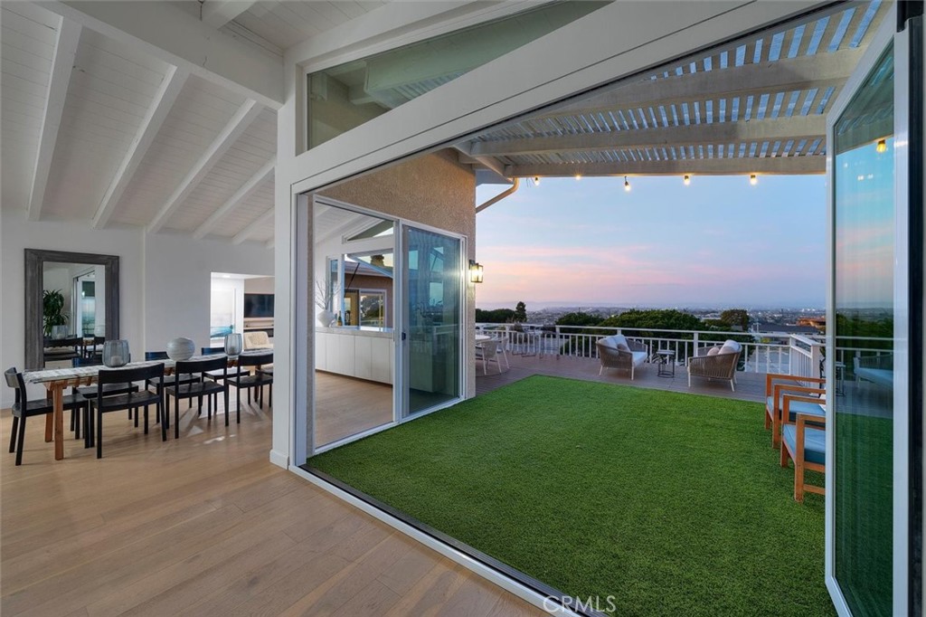 5519 Calle De Ricardo