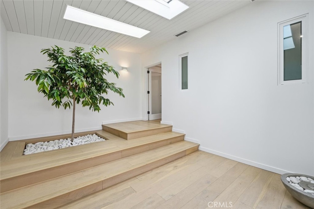 5519 Calle De Ricardo