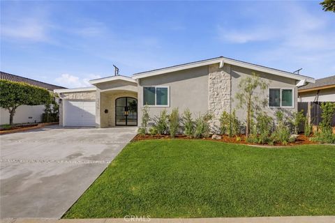 5519 Calle De Ricardo Torrance CA 90505