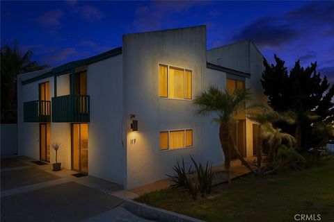 117 Bayside Place Corona Del Mar CA 92625