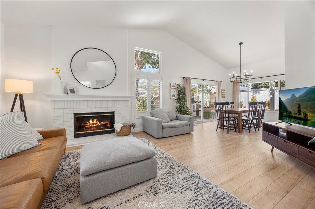 8147 E Candleberry Cir