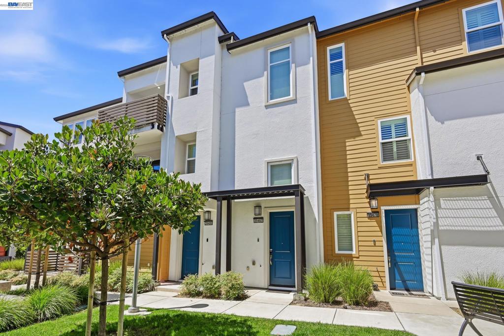 39482 Capstone Cmn