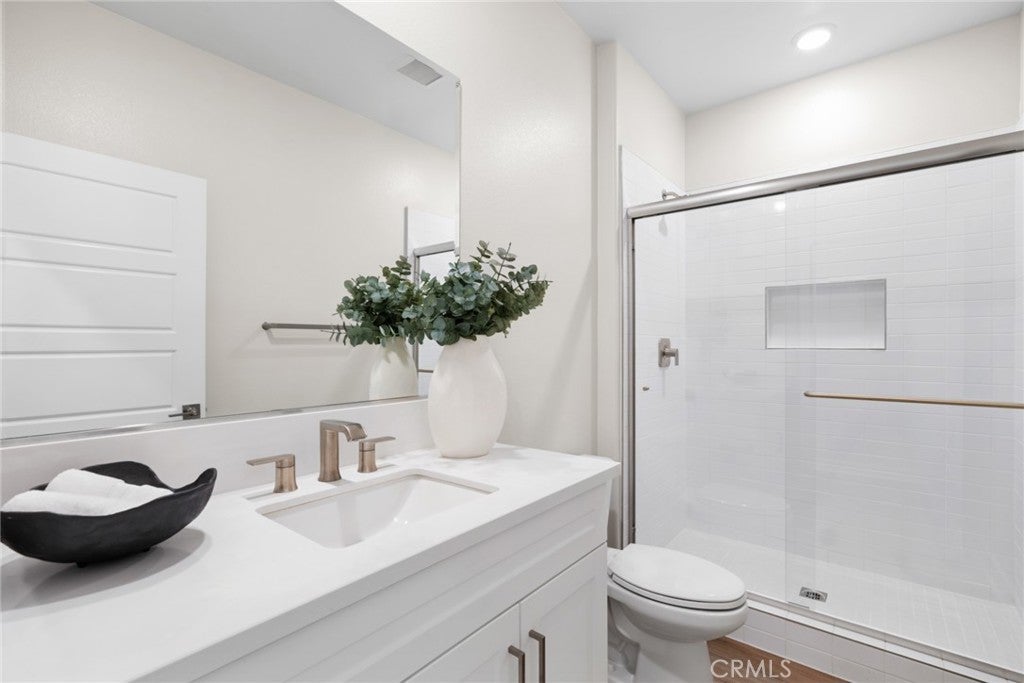 410 Chorus, Irvine CA 92618 - Photo 22