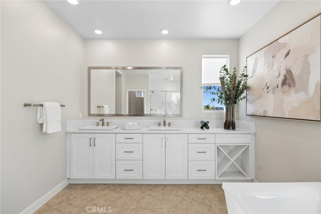 410 Chorus, Irvine CA 92618 - Photo 31