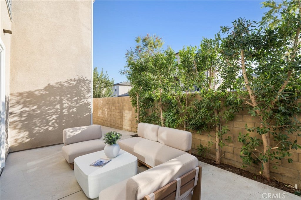410 Chorus, Irvine CA 92618 - Photo 15