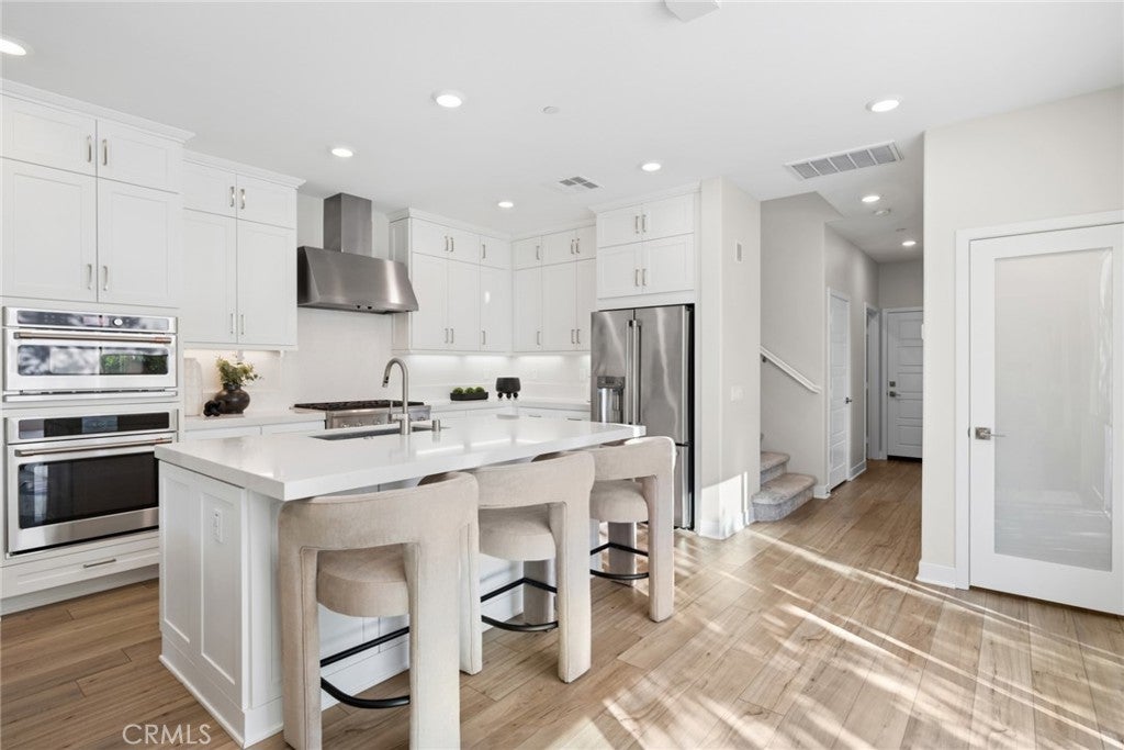 410 Chorus, Irvine CA 92618 - Photo 8