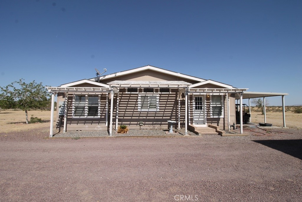 45315 Twin Lakes