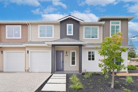 Photo of 412 Gabilan Street, Los Altos, CA 94022 (MLS # ML82047304)