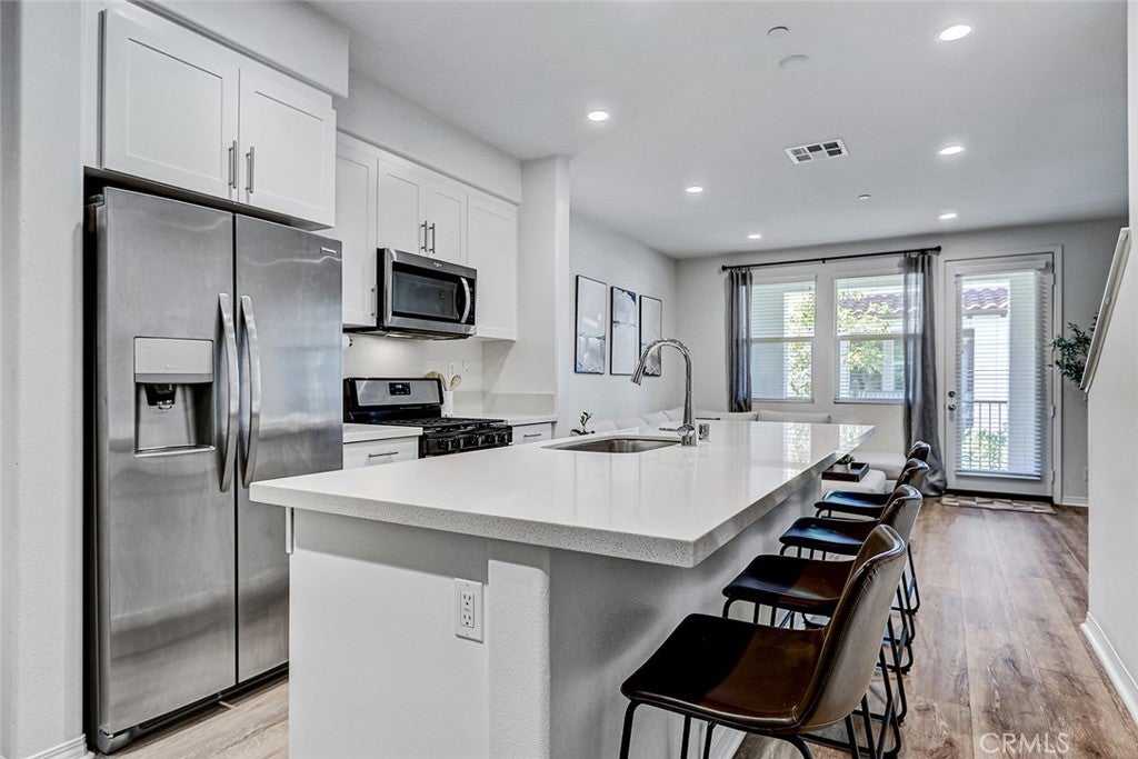 629 S Kinney