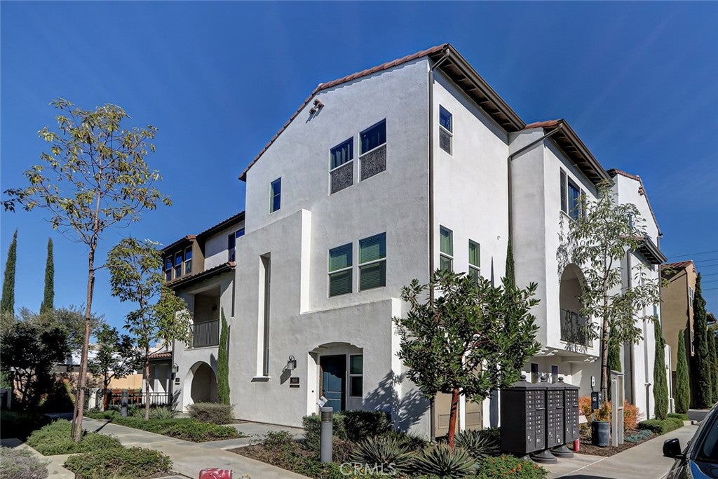 629 S Kinney Way, Anaheim CA 92805