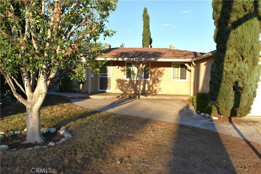 8320 Bardwell Ave. AVE