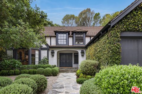 13176 Boca De Canon Lane Los Angeles CA 90049
