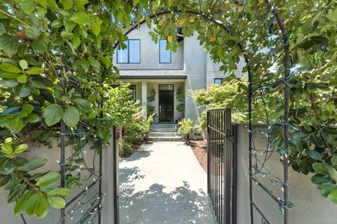 543 8th Avenue Menlo Park CA 94025