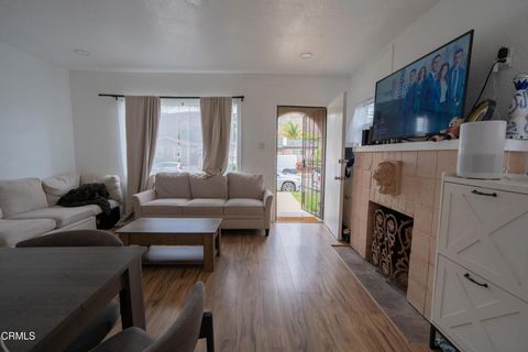 Tiny photo for 557 561 N North Olive Street Street, Ventura, CA 93001 (MLS # V1-32770)