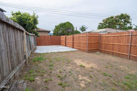 Tiny photo for 557 561 N North Olive Street Street, Ventura, CA 93001 (MLS # V1-32770)