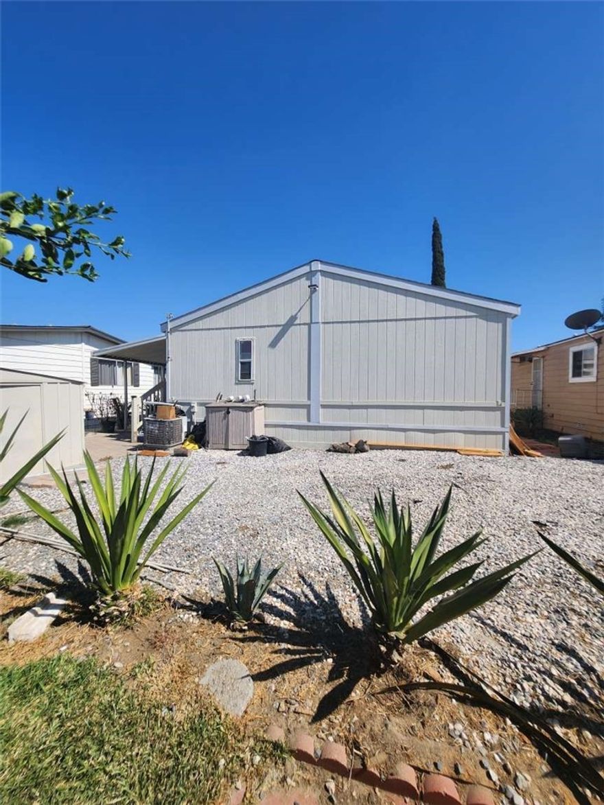 Charming 3-bedroom, 2-bath manufactured home in the desirable Country Meadows community. Built in 1997 with approx. 1,596 sq ft, this single-story home features an open layout, covered parking, and low-maintenance living. Conveniently located near schools, shopping, and freeways—perfect for first-time buyers or investors!