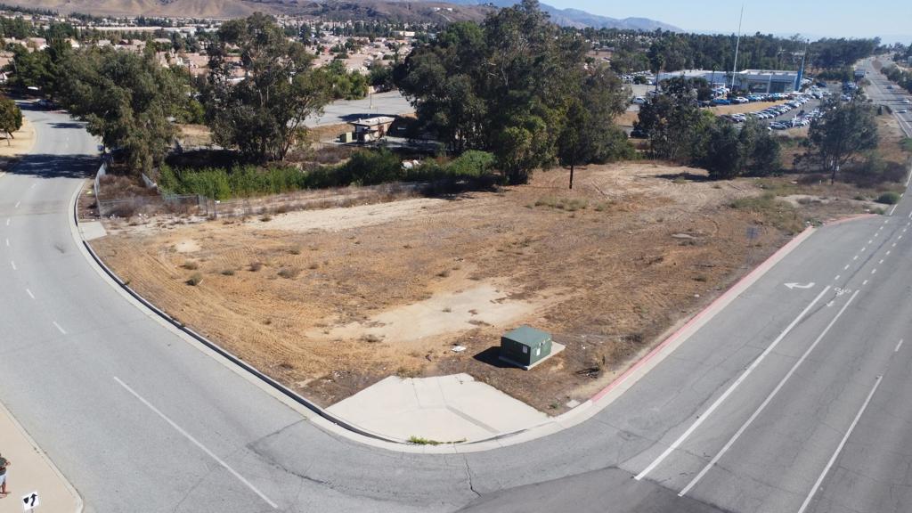 Not Applicable-1 - Land