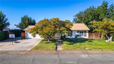 Photo of 17247 Mossdale AVE, Lancaster, CA 93535 (MLS # SR26209834)