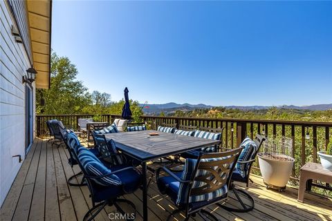 Tiny photo for 2347 Lakeview Drive, Bradley, CA 93426 (MLS # NS25222906)