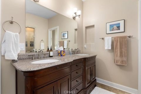 Tiny photo for 2347 Lakeview Drive, Bradley, CA 93426 (MLS # NS25222906)