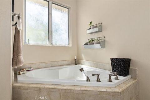 Tiny photo for 2347 Lakeview Drive, Bradley, CA 93426 (MLS # NS25222906)