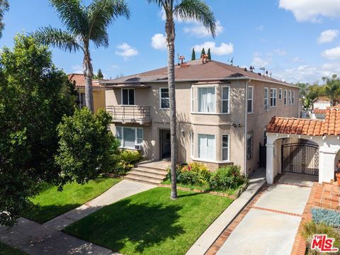 Photo of 1269 S Ridgeley Drive, Los Angeles, CA 90019 (MLS # 26829339)