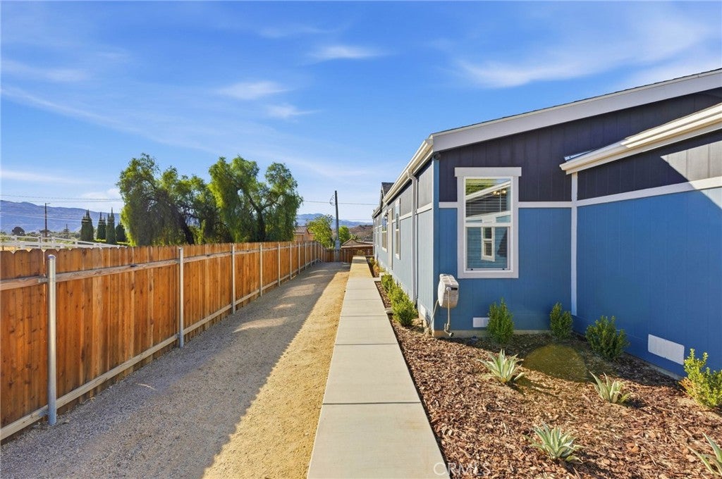 511 Lookout Street