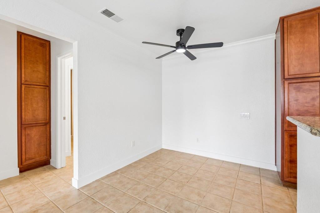 78650 Avenue 42 1505