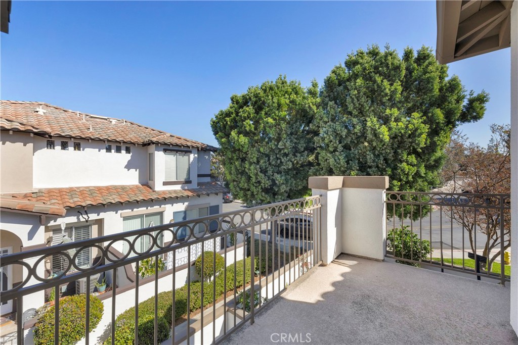 Orchards (ORCH) - Residential Lease