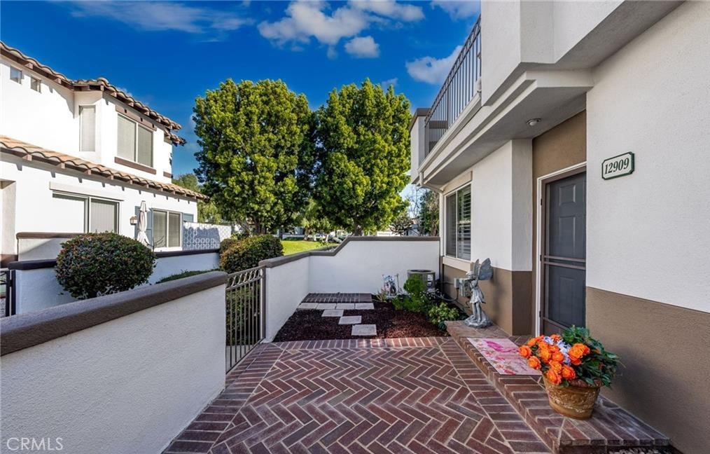 Orchards (ORCH) - Residential Lease