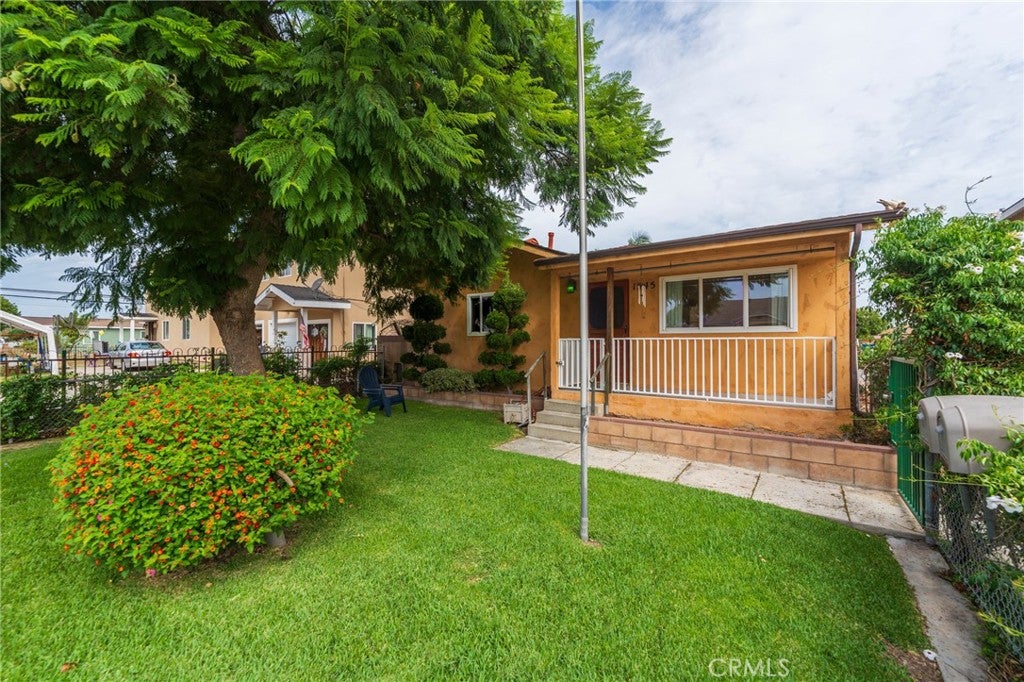 1345 W 219th