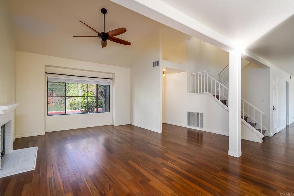 10137 Greenleaf