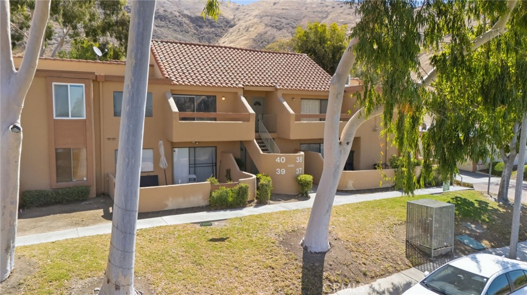 1400 W Edgehill Unit 40