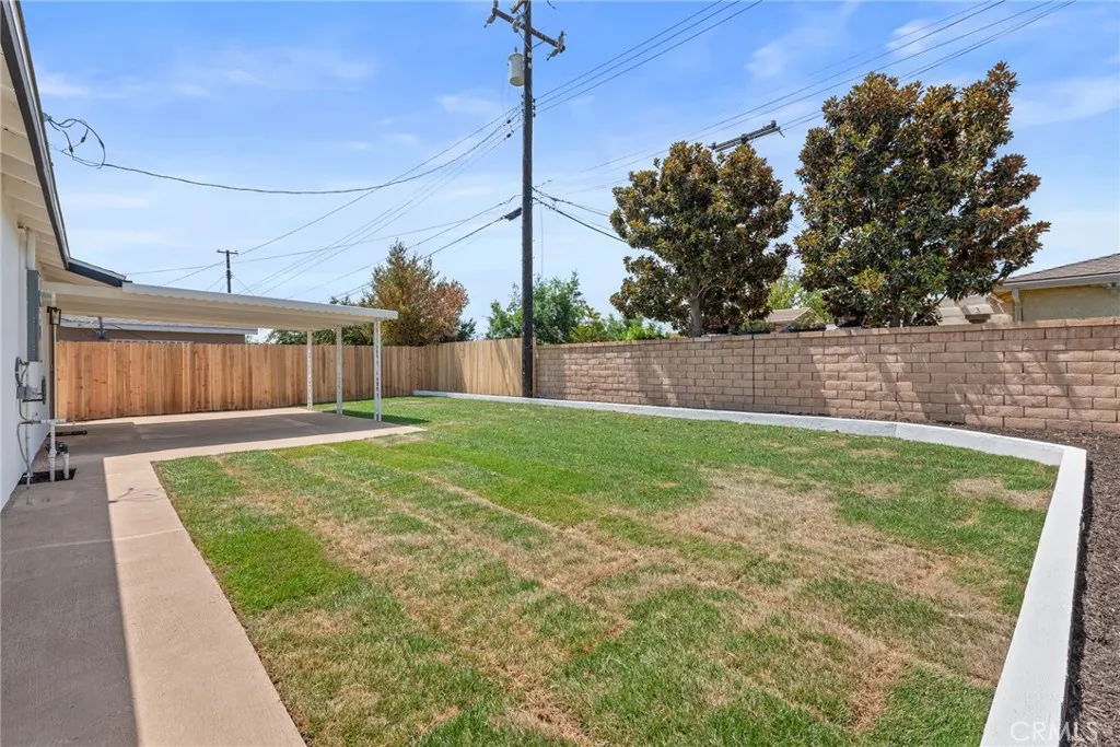 La Habra, California 90631, United States, 4 Bedrooms Bedrooms, ,2 BathroomsBathrooms,Residential,Pending,200002