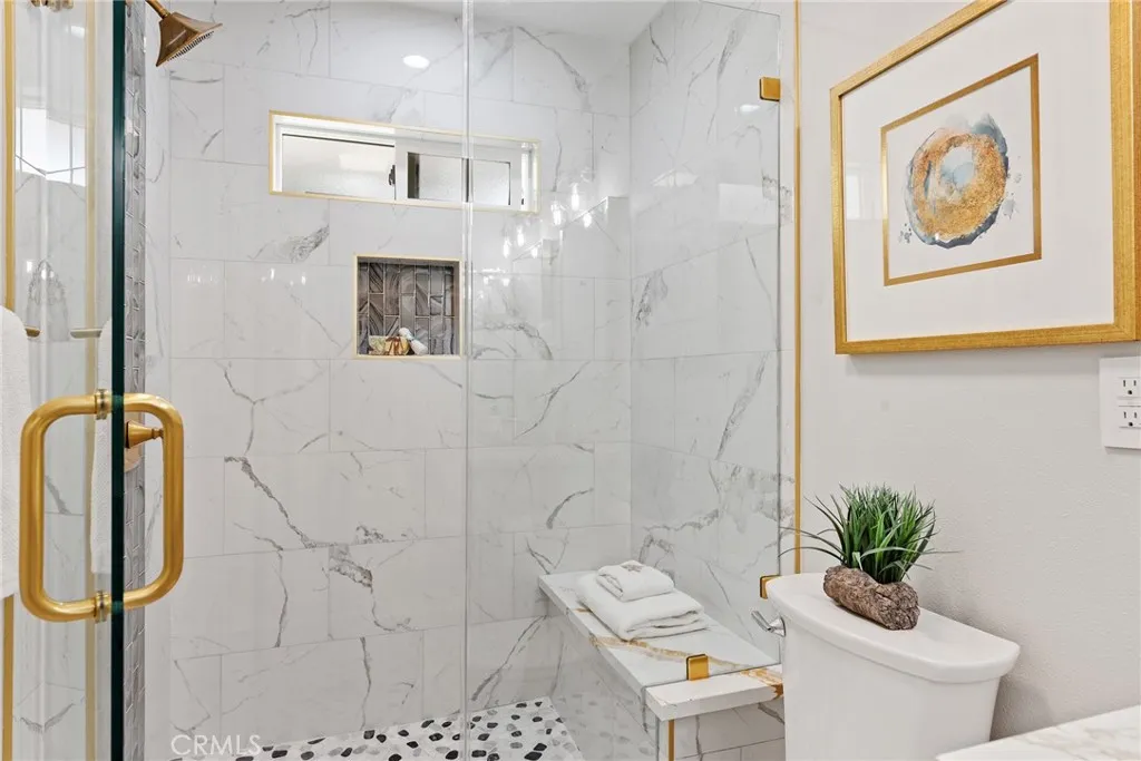 La Habra, California 90631, United States, 4 Bedrooms Bedrooms, ,2 BathroomsBathrooms,Residential,Pending,200002