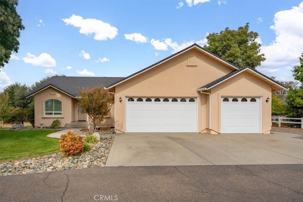 19590 Mira Loma Court