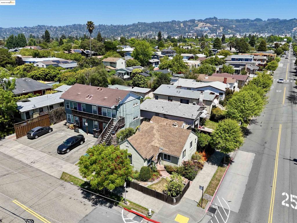 Properties 1 1201 Dwight Way