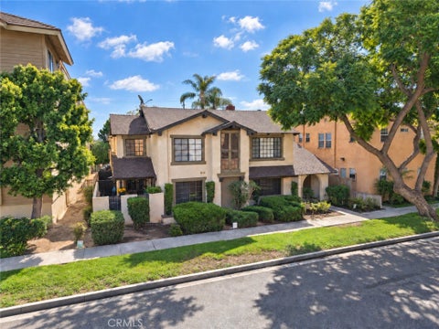 Photo of 4126 Elm Ave AVE, Long Beach, CA 90807 (MLS # PW26208894)