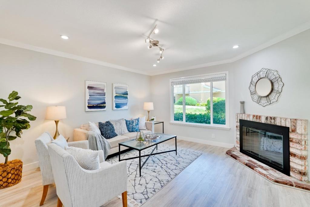 3440 Brushcreek Way
